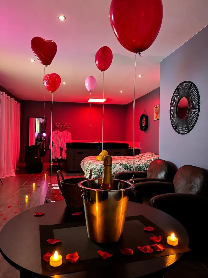 La Parenthèse – Love Room & Jacuzzi privatif