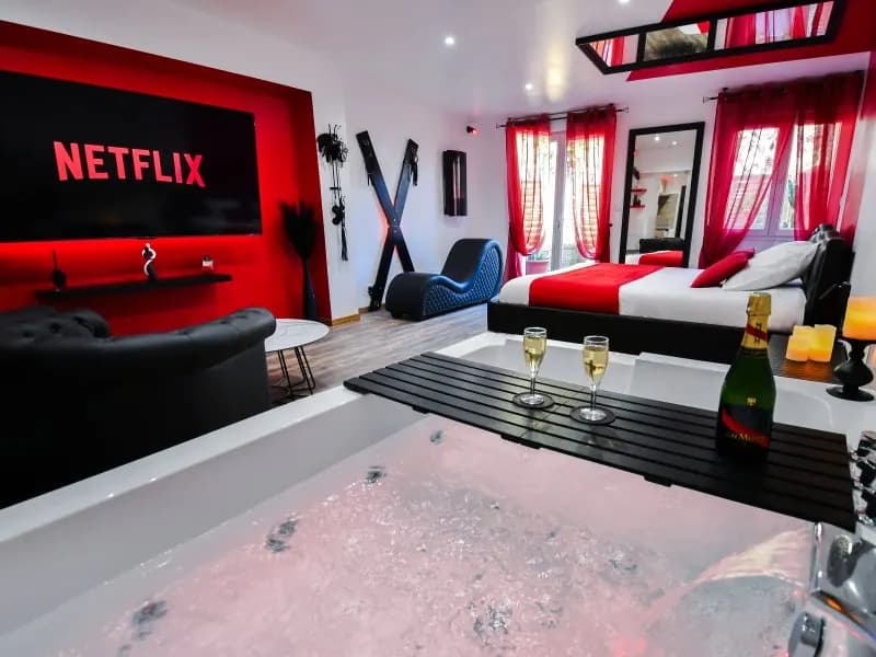 Le 11 En Seyne - Suite de Luxe