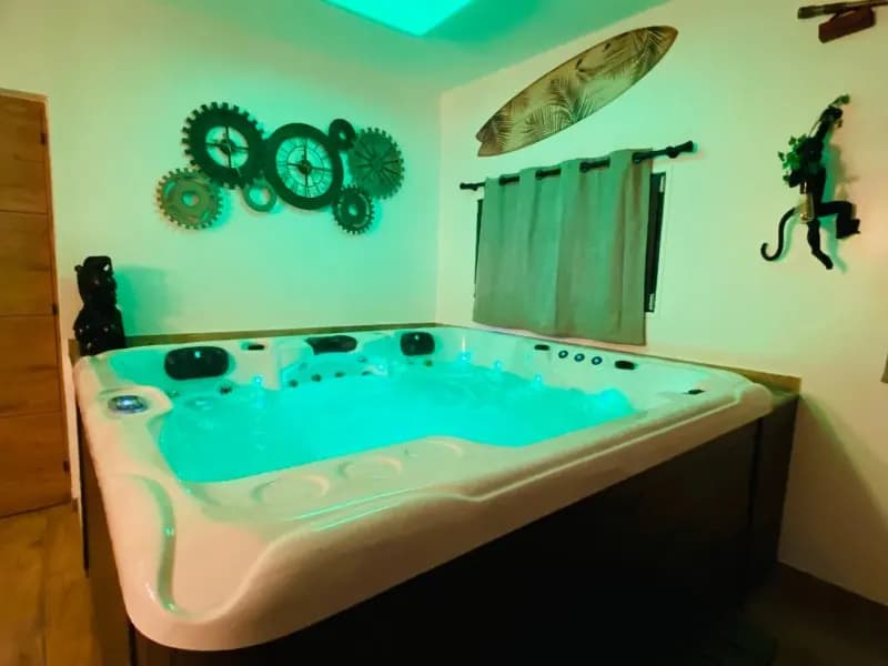 Domaine Des Trois Châteaux - Lodge Corail