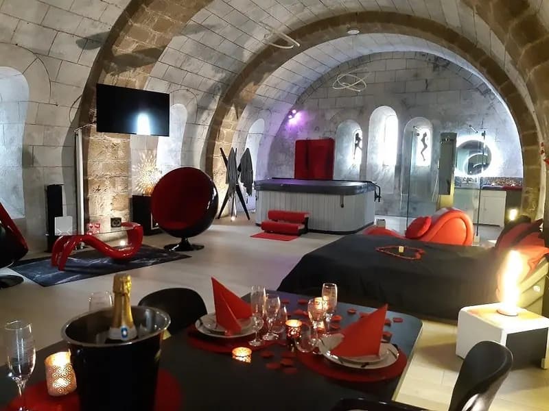 La Chapelle Aux Amoureux
