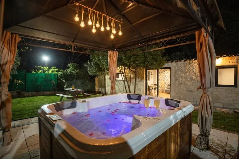 Ô Jacuzzi du Mazet