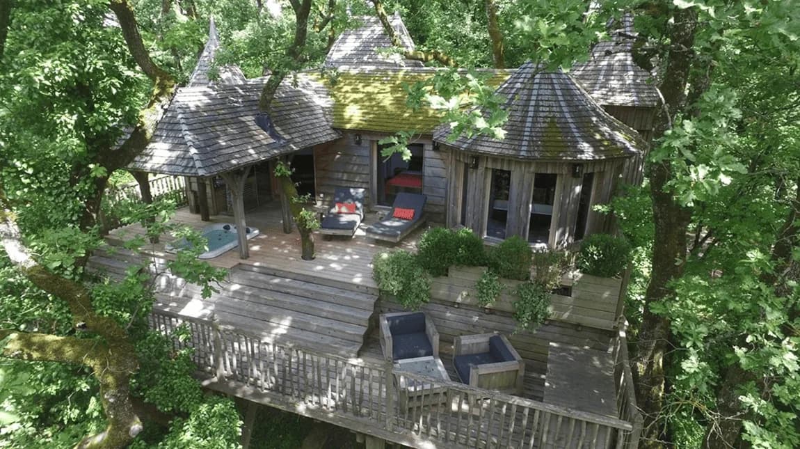Cabane Château Spa et Sauna Puybeton · photo 1