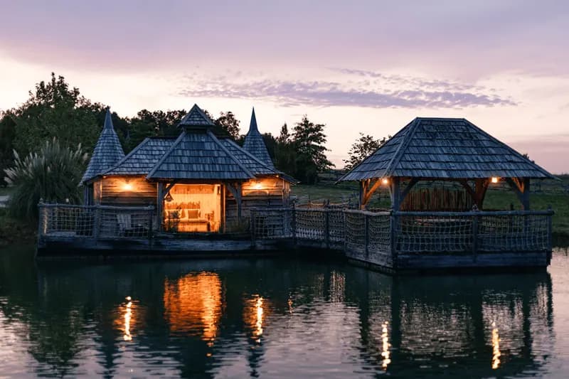 Cabane Château Spa Biron