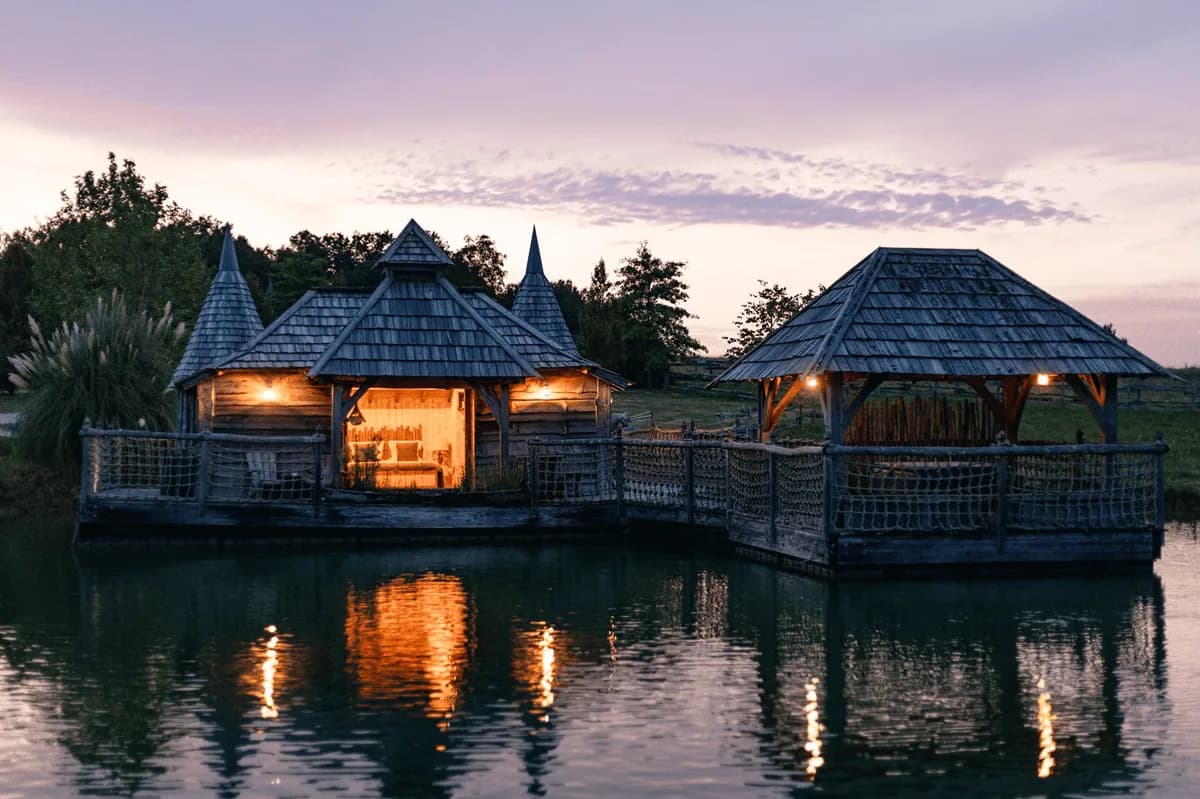 Cabane Château Spa Biron · photo 1