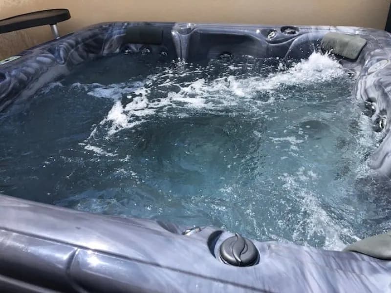 Gîte avec jacuzzi totalement privé Hébergement 4 Étoiles avec Spa