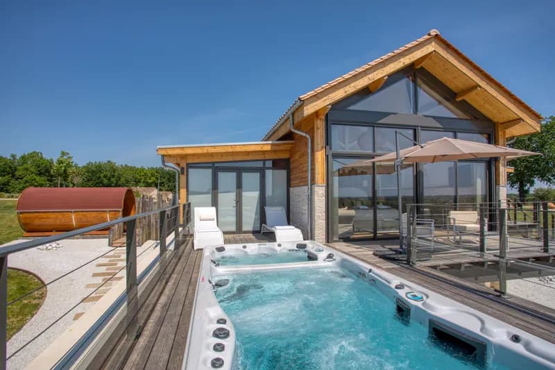 Villa vitrée - Escapade en Périgord