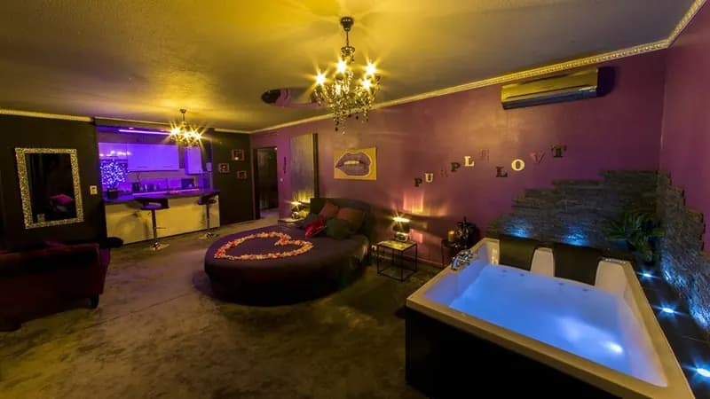 Purple Lovt