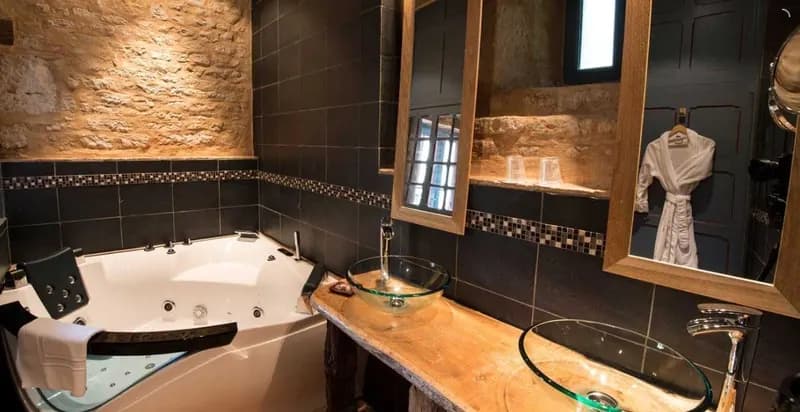 Suite Ostence - Portail en marais Poitevin